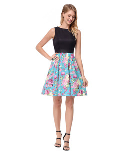 New retro dress with large pendulum print