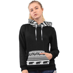 2025 autumn new three-dimensional embroidery flower round neck long-sleeved sweater